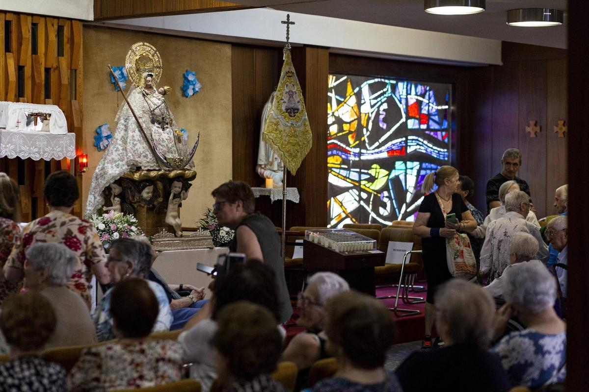 La Virgen de la Montaña en la Residencia Cervantes de Cáceres