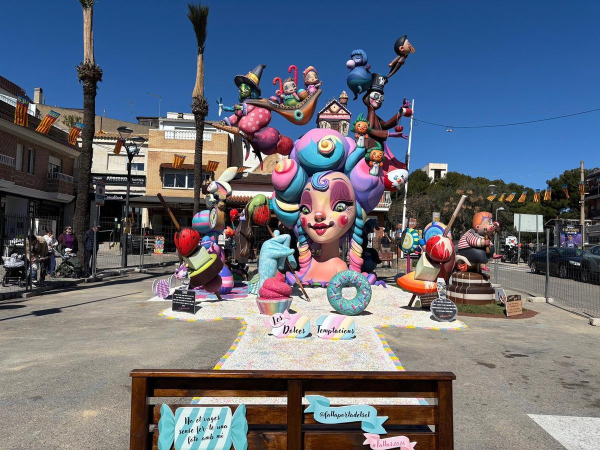 La falla Porta del Sol La Canyada, ganadora de Especial de Paterna.