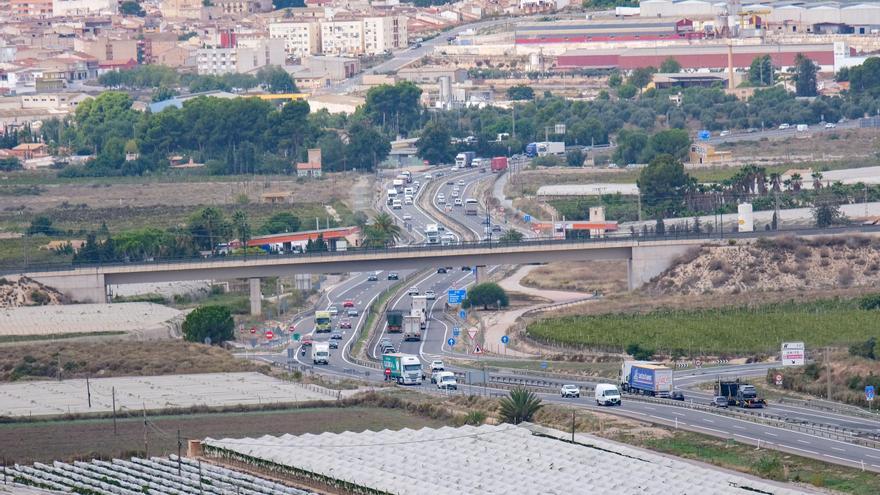 El ruido del tráfico afecta a 91 centros docentes y 53 recintos sanitarios