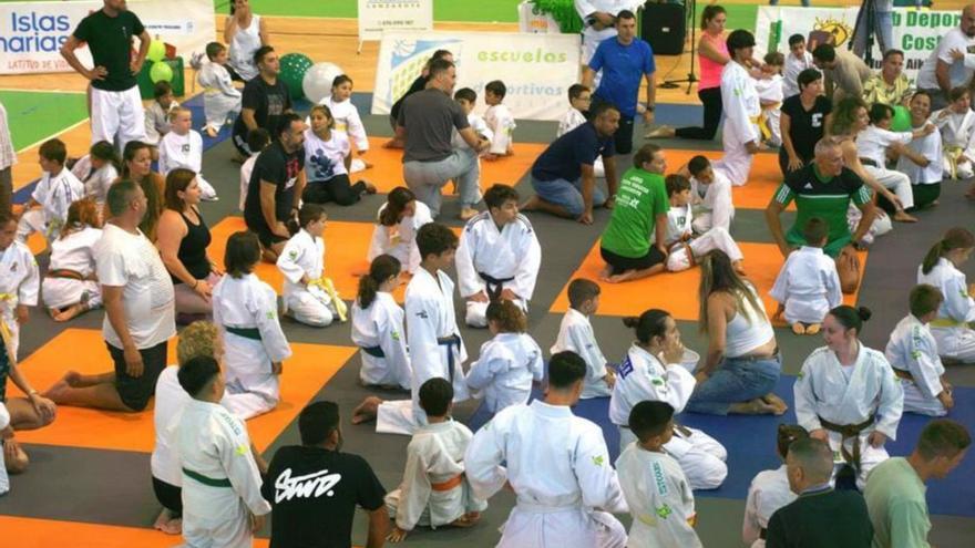 El Club de Judo Teguise Lanzarote evoca sus 25 años de compromiso ciudadano