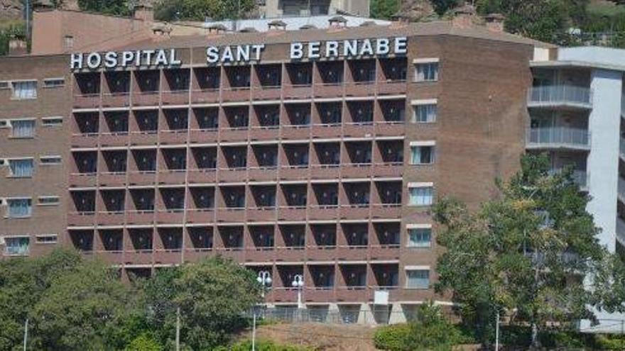 Façana principal de l&#039;hospital de Berga.