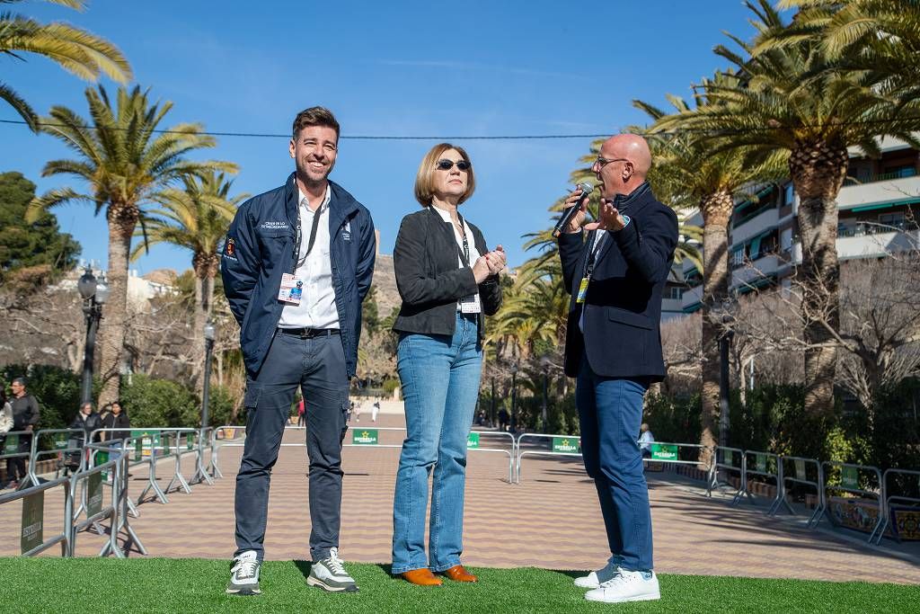 Vuelta Ciclista a Murcia: imágenes de la salida en Jumilla