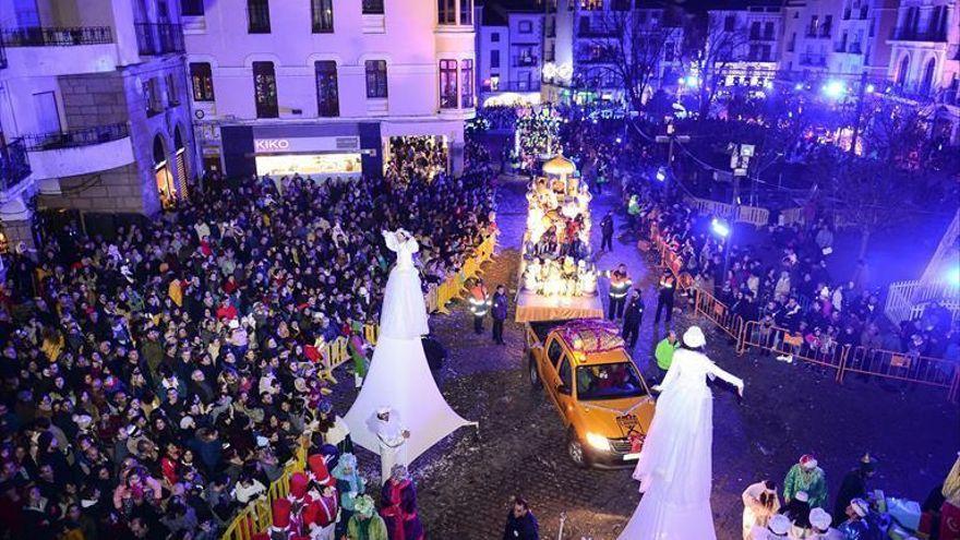 Cabalgata en la plaza Mayor, una imagen que no se repetirá el 5 de enero.