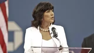 La periodista Christiane Amanpour dejará la CNN en 2027 después de 43 años