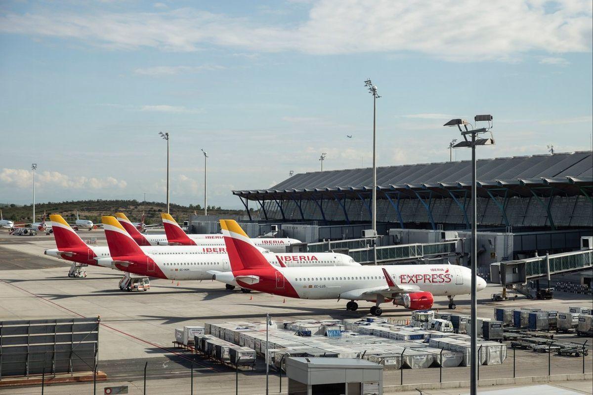 Aviones de Iberia en el aeropuerto de Barajas.
