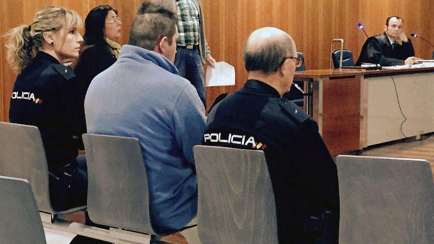 Una imagen de la sesión del juicio a Stefan Reiner, celebrada este jueves.