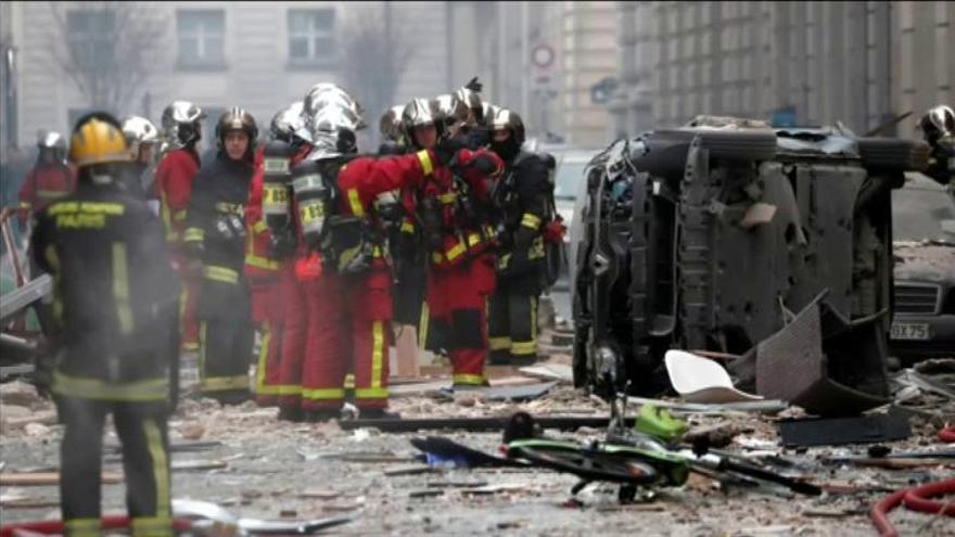 36 heridos tras una fuerte explosión en una panadería de París