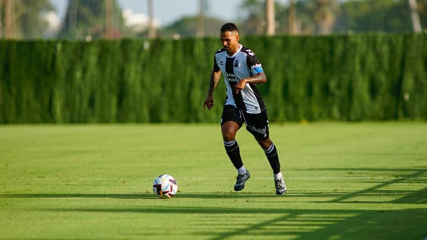 El sacrificio del Mesías: Jonathan Viera se trata en Madrid de  la espalda