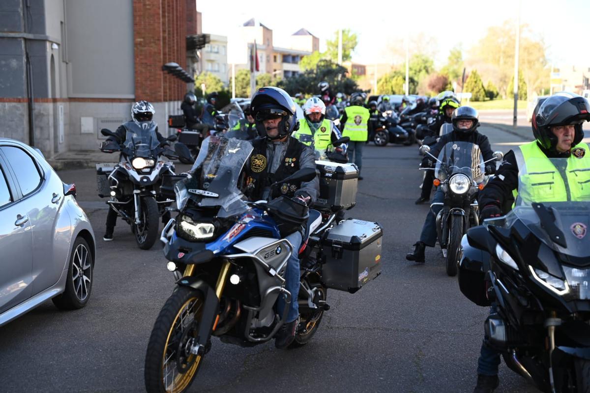 Los Ángeles Guardianes recorren Badajoz