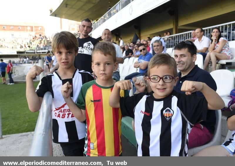 La afición del CD Castellón llena Castalia