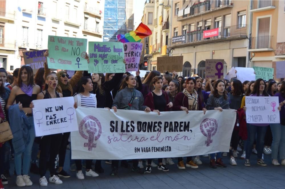 Passacarrers del 8-M a Manresa