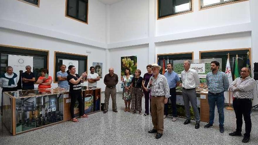 Inauguración de la muestra en Barro. // G. Santos