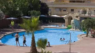 Xàtiva reabre la piscina Murta tras proceder a su desinfección