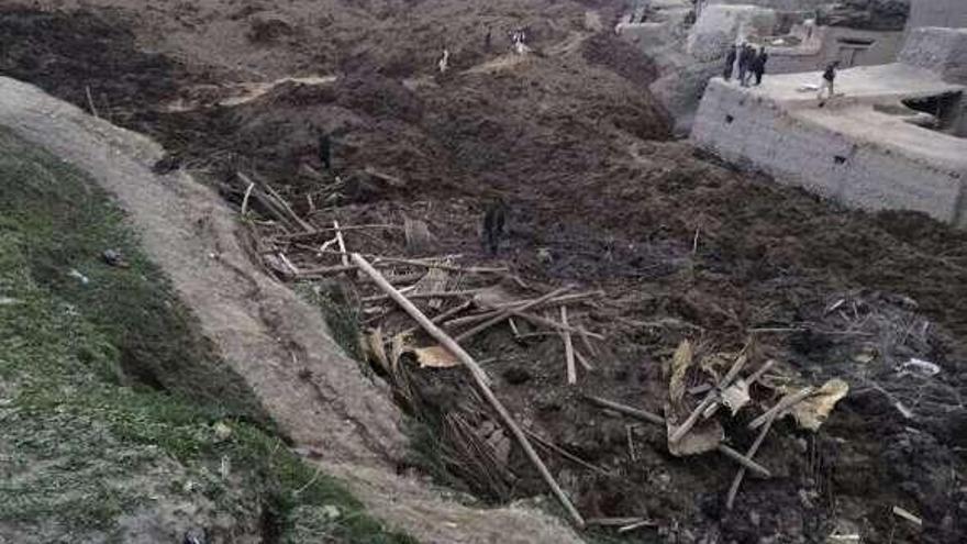 Más de 2.500 muertos y desaparecidos  por una avalancha en Afganistán