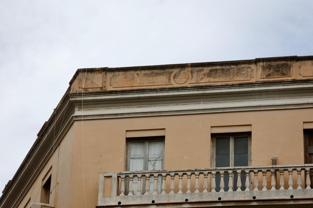 Detalle de la azotea sin la sirena