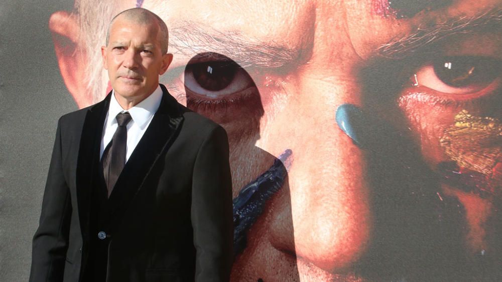 La segunda temporada de la serie documental en la que Antonio Banderas da vida a Picasso celebra su pre estreno en Málaga.