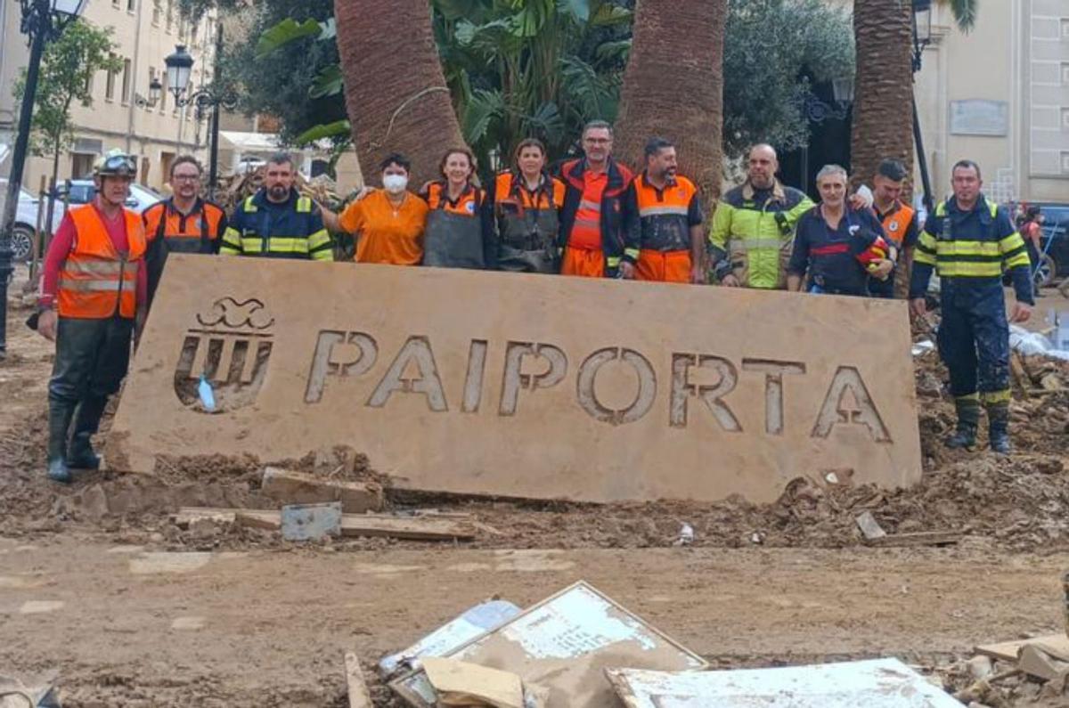 Foto de familia en Paiporta. |  FdV