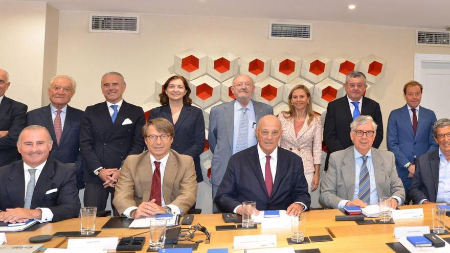 El consejo consultivo de Sabadell Gallego se reúne en A Coruña