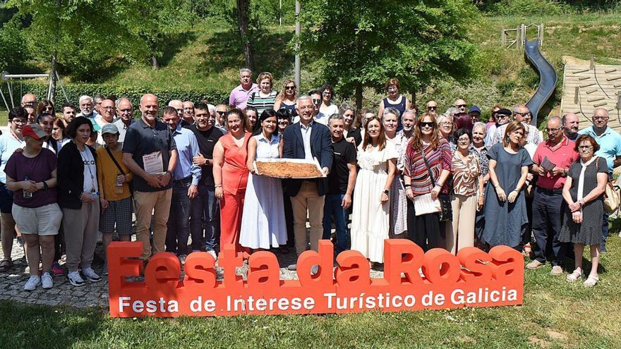 Roberto Vilar leerá el pregón de la Festa da Rosa de Mos