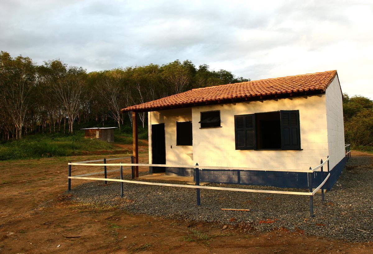 Casa en mitad de la montaña situada en Brasil