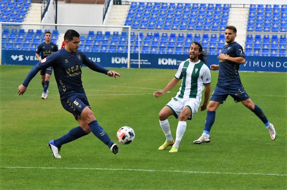 Las imágenes del UCAM Murcia-Córdoba CF