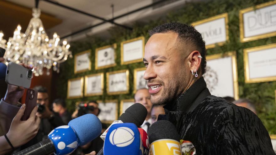 Neymar: "Solo veo a Vinicius para el Balón de Oro"