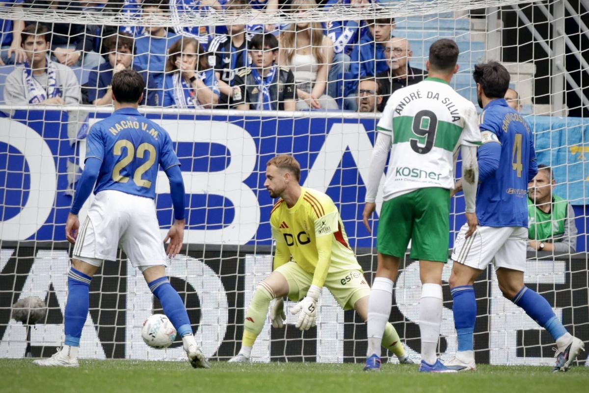 Real Oviedo-Elche, en imágenes