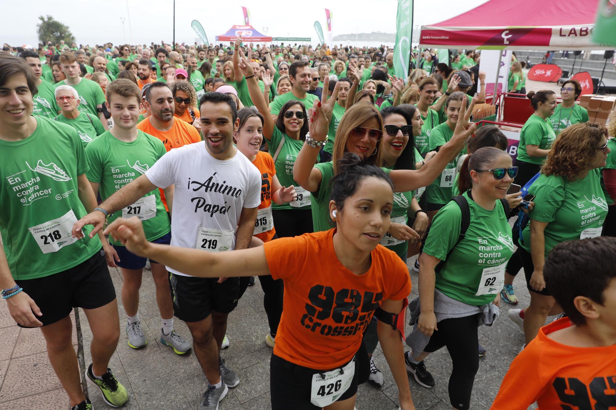 Marcha contra el cáncer en Gijón