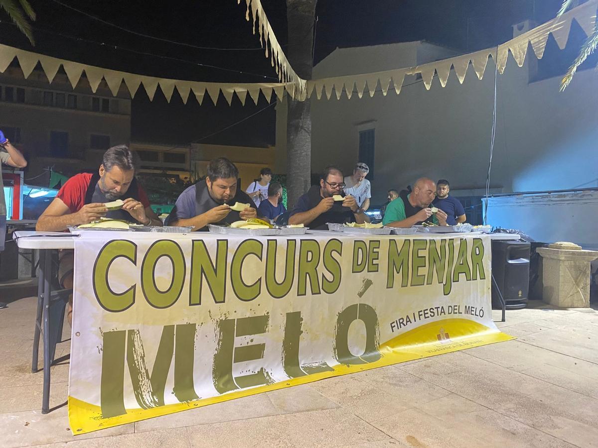 Fiestas de Vilafranca: cómo engullir dos kilos de melón en cinco minutos