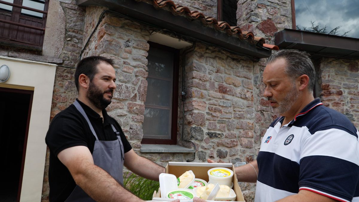 José Álvarez Menéndez y Pablo Montero en el restaurante Gunea