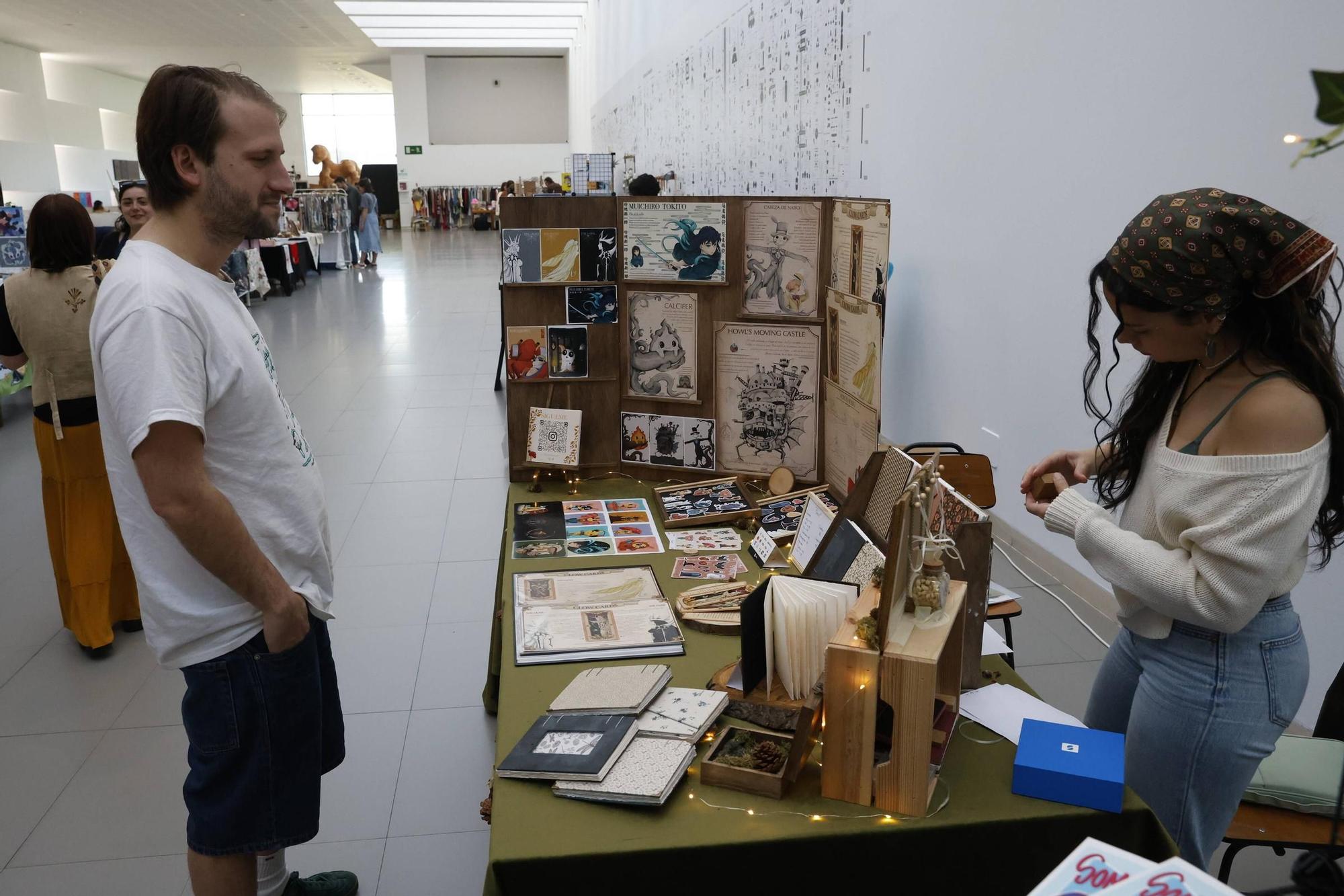 LABShop abre sus puertas en Gijón con más de 60 puestos (en imágenes)