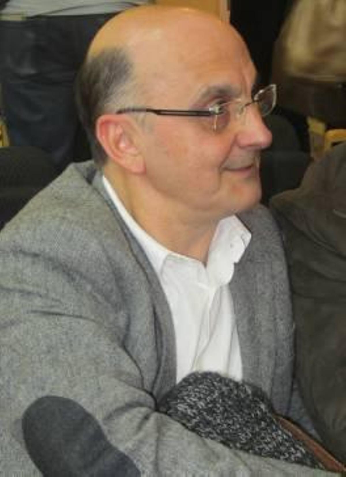 La asamblea del PSPV de Torrent elige a Planells como nuevo secretario general