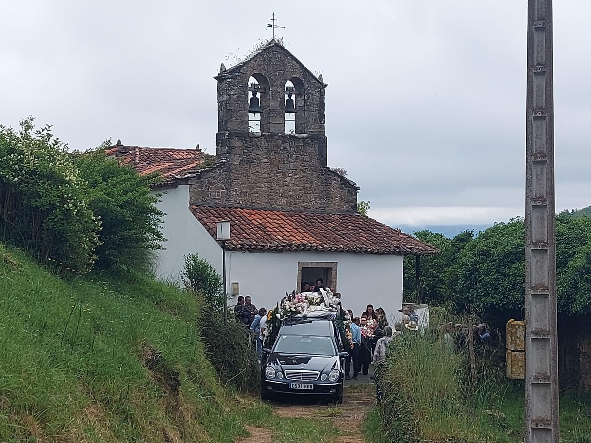 En imágenes: Funeral por Félix Manuel Arias en Sobrado (Tineo)