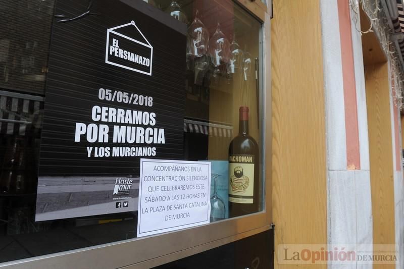 "Cerramos por Murcia y los murcianos"