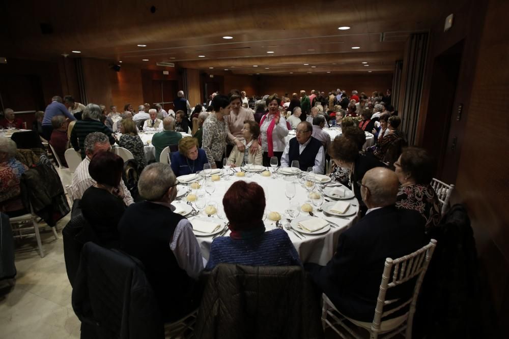 Comida de los jubilados de la asociación Tierno Galván