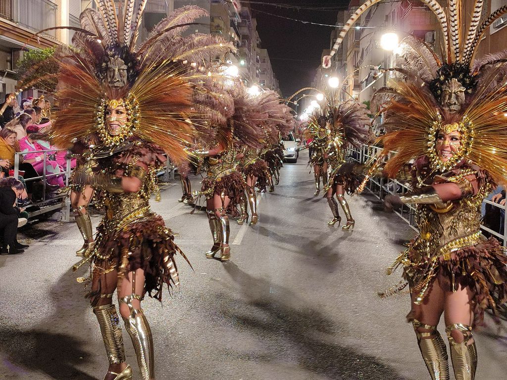 Revive la última noche del Carnaval de Águilas 2024, en imágenes