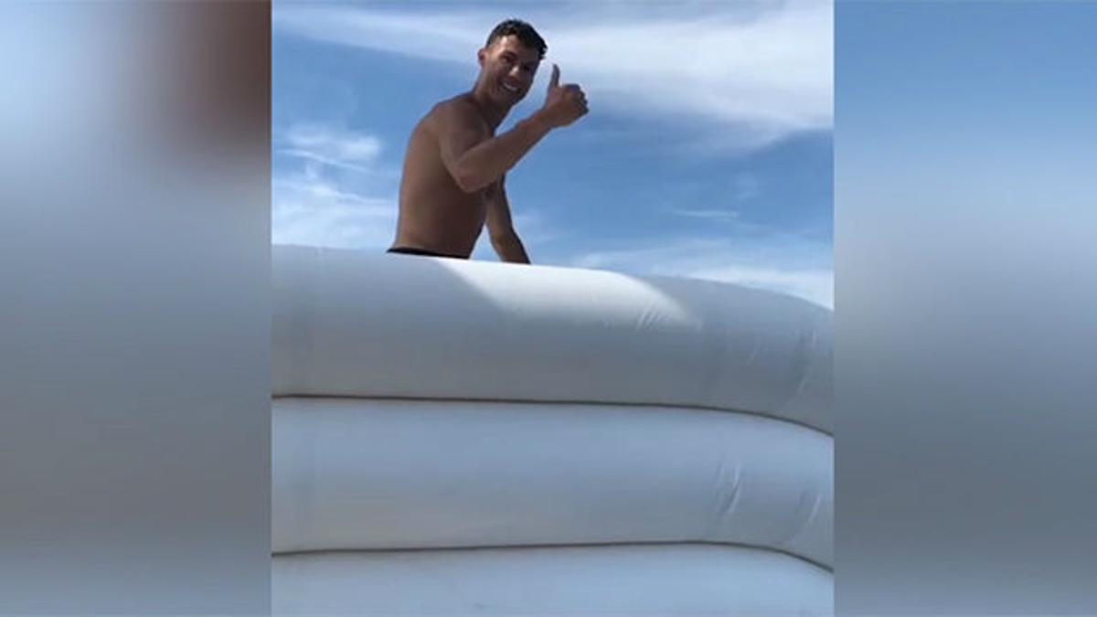 El vídeo que demuestra que Cristiano entrena los piscinazos