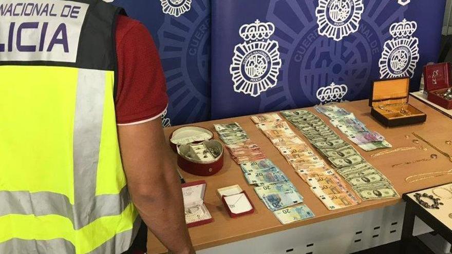 Seis detenidos por robar un millón de euros a una anciana en Alcoy