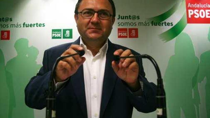 El secretario general del PSOE de Málaga, Miguel Ángel Heredia.