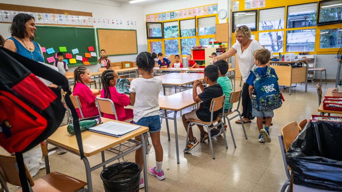 Hélène Collinet, profesora de idiomas: "El cerebro no aprende a hablar… hablando. Aprende escuchando con intención, en contexto y con sentido"