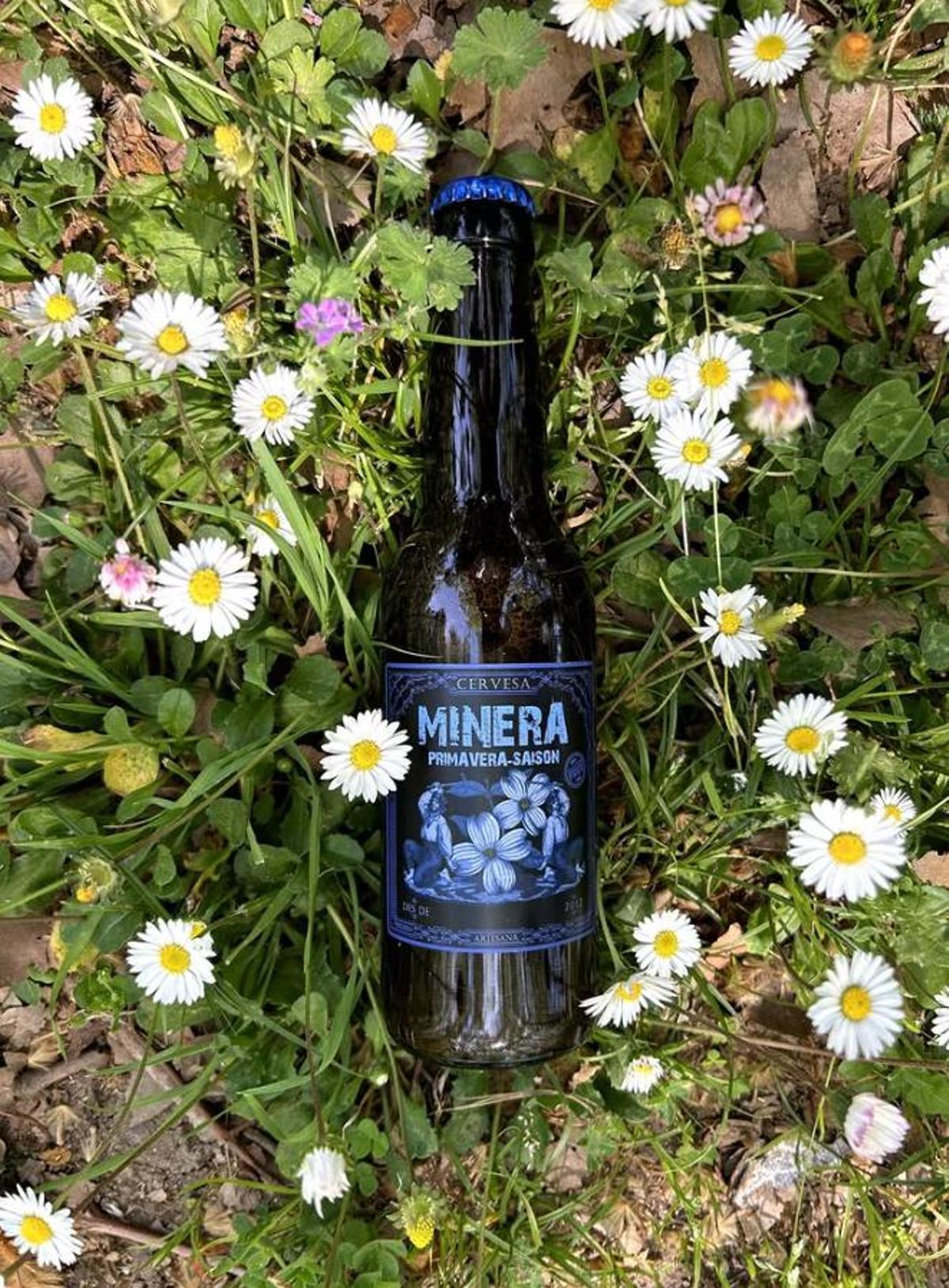 La cervesa de primavera de Minera, d’estil Saison