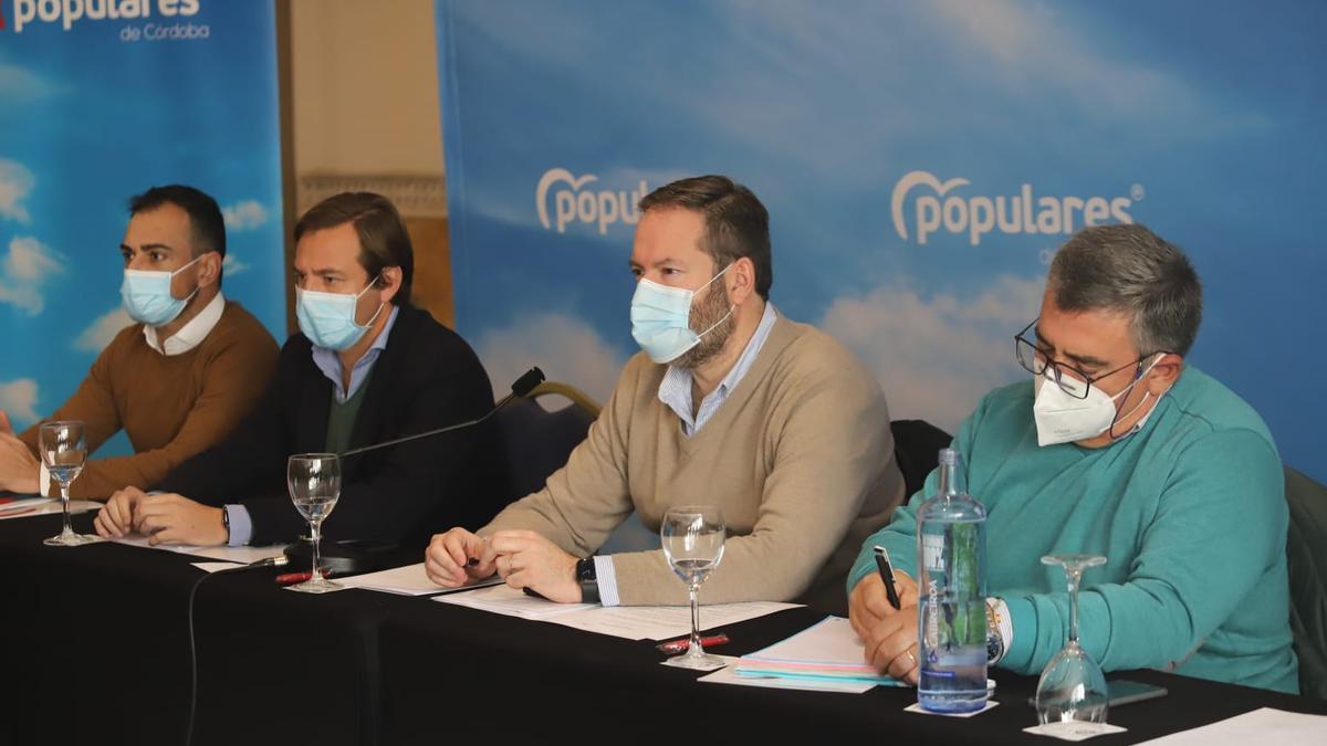 Reunión del Consejo de Alcaldes del PP de Córdoba.