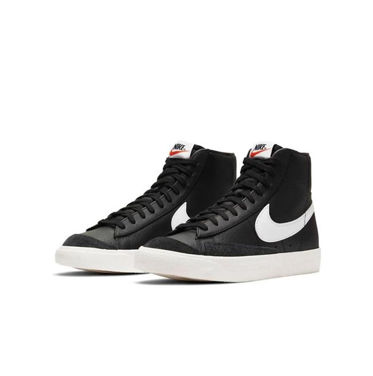 Zapatillas Nike Blazer 77 en negro y blanco