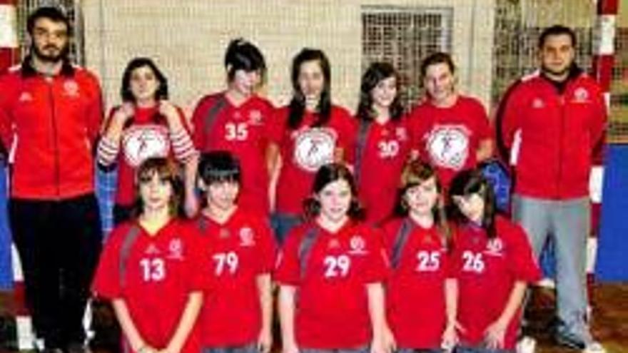 Paideuterion infantil femenino de balonmano