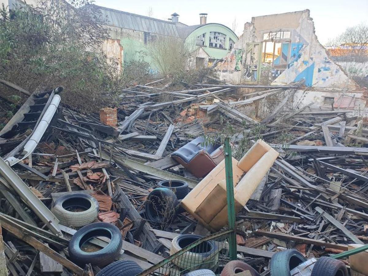 Un vertedero industrial en San Claudio