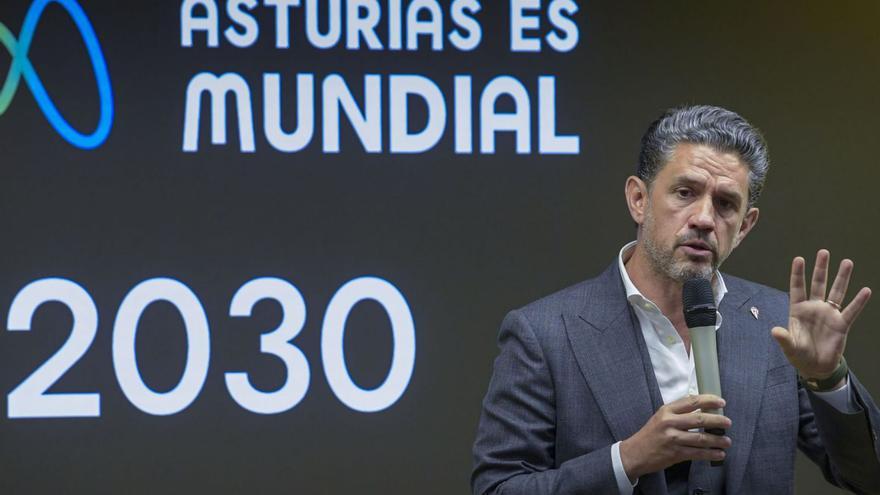 Alejandro Irarragorri, durante la presentación de la reforma de El Molinón. | Ángel González