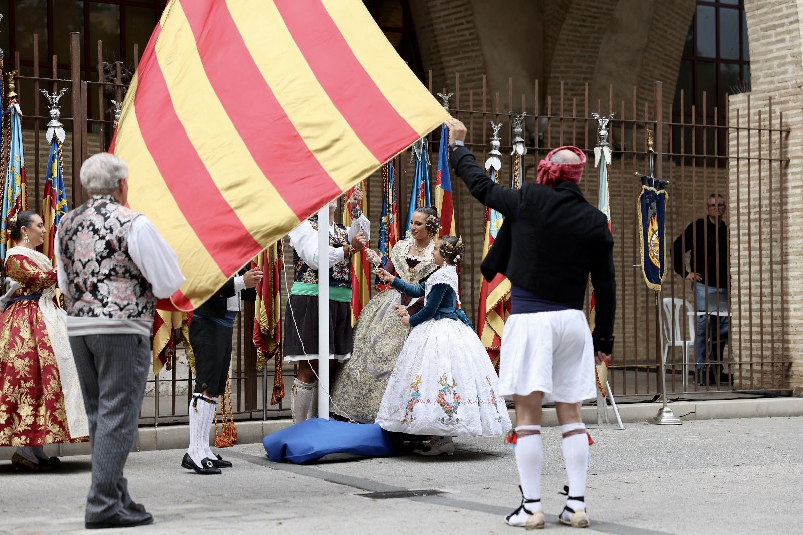 El izado es el momento culminante del acto