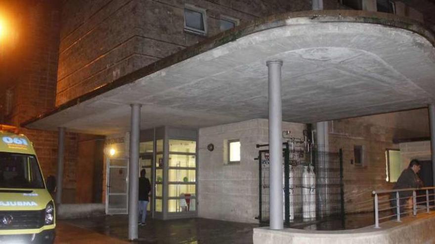 Exterior del Centro de Salud de Cangas en donde fue diagnosticada correctamente la paciente. // S.A.