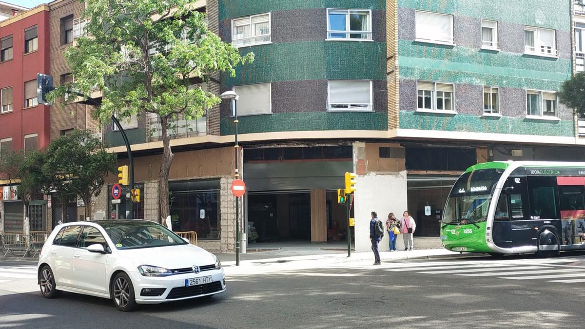 De banco a supermercado: esta es la cadena que se instalará en una clásica esquina de la calle Bretón de Zaragoza