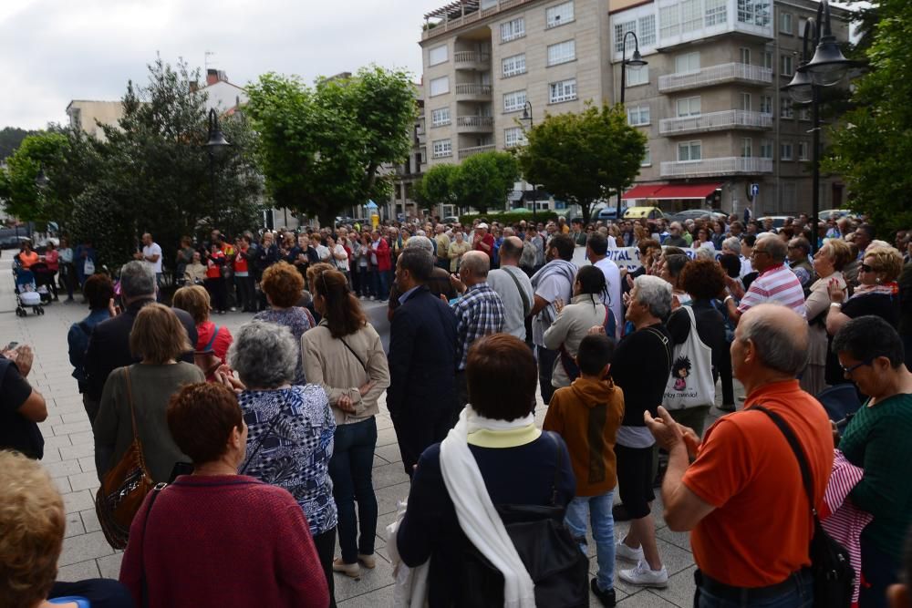 Cangas clama en la calle por mejoras en la sanidad y anuncia más movilizaciones